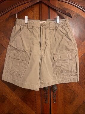 Men's Cargo Shorts in Tan - Classic Utility Style